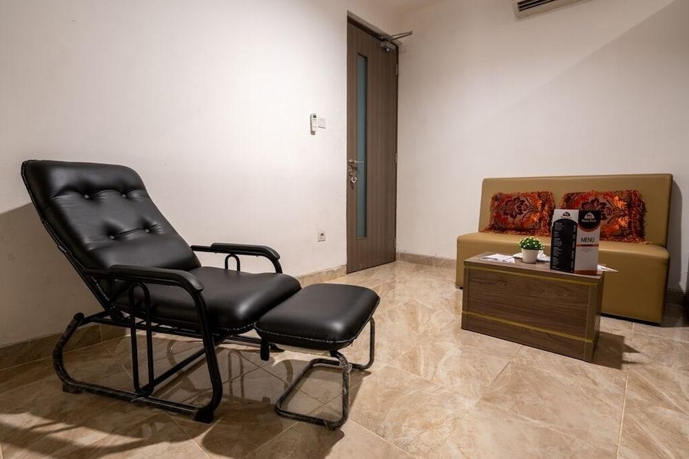 Arthama Tanah Abang Jakarta Ngoại thất bức ảnh