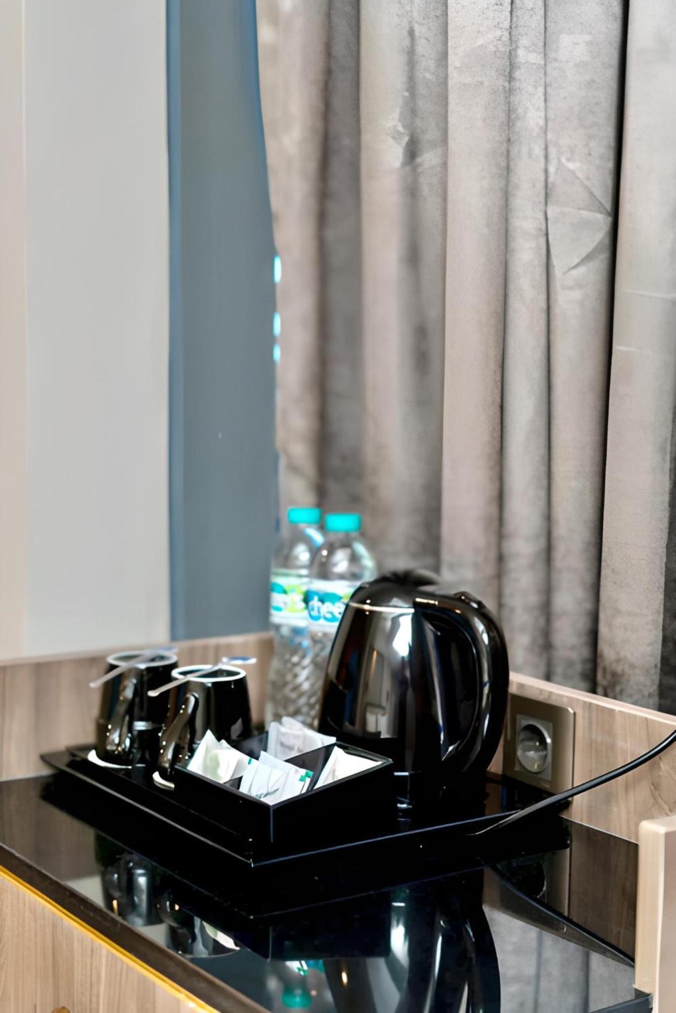 Arthama Tanah Abang Jakarta Ngoại thất bức ảnh